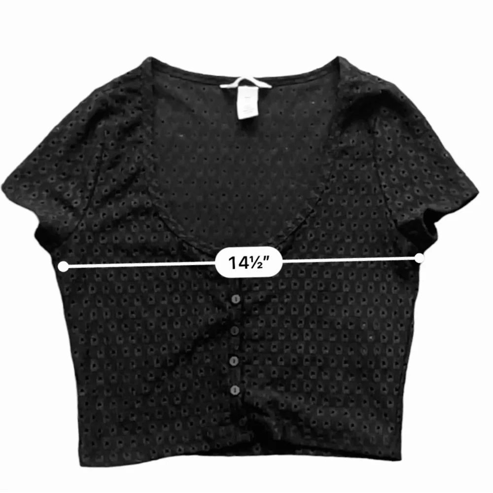 H & M black eye let patterned boho coquette twee fitted crop top Women Medium